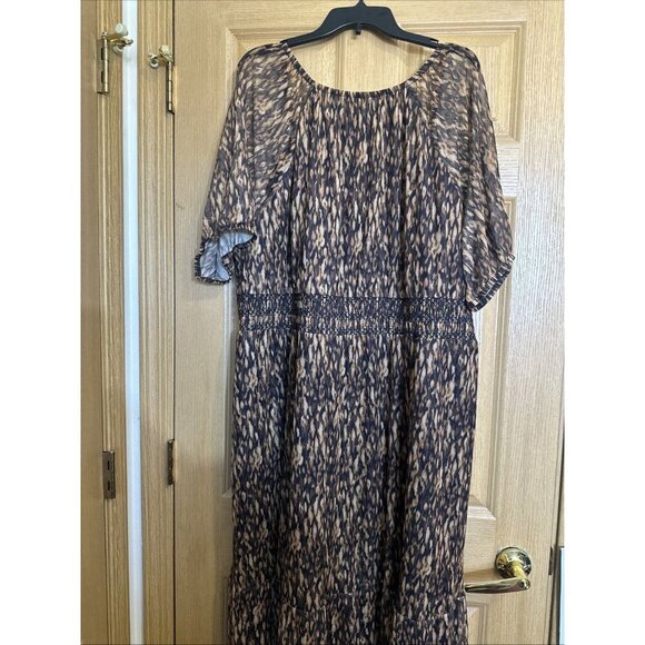 Terra & Sky Women's Plus Size Smocked Mesh Dress Size 4X (28W-30W) - Picture 12 of 16